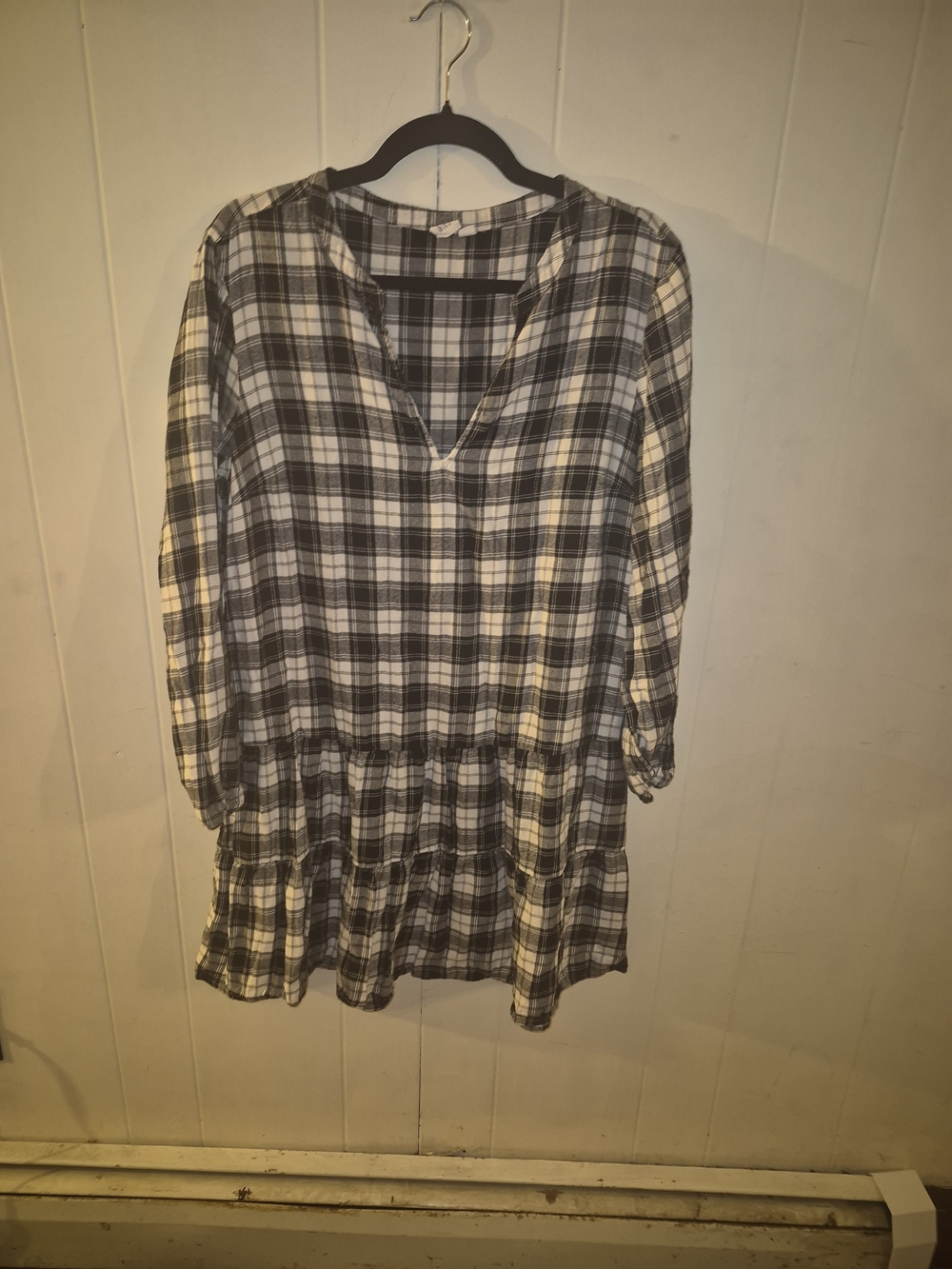 GAP Black and White Plaid Long-Sleeve Tiered Dress